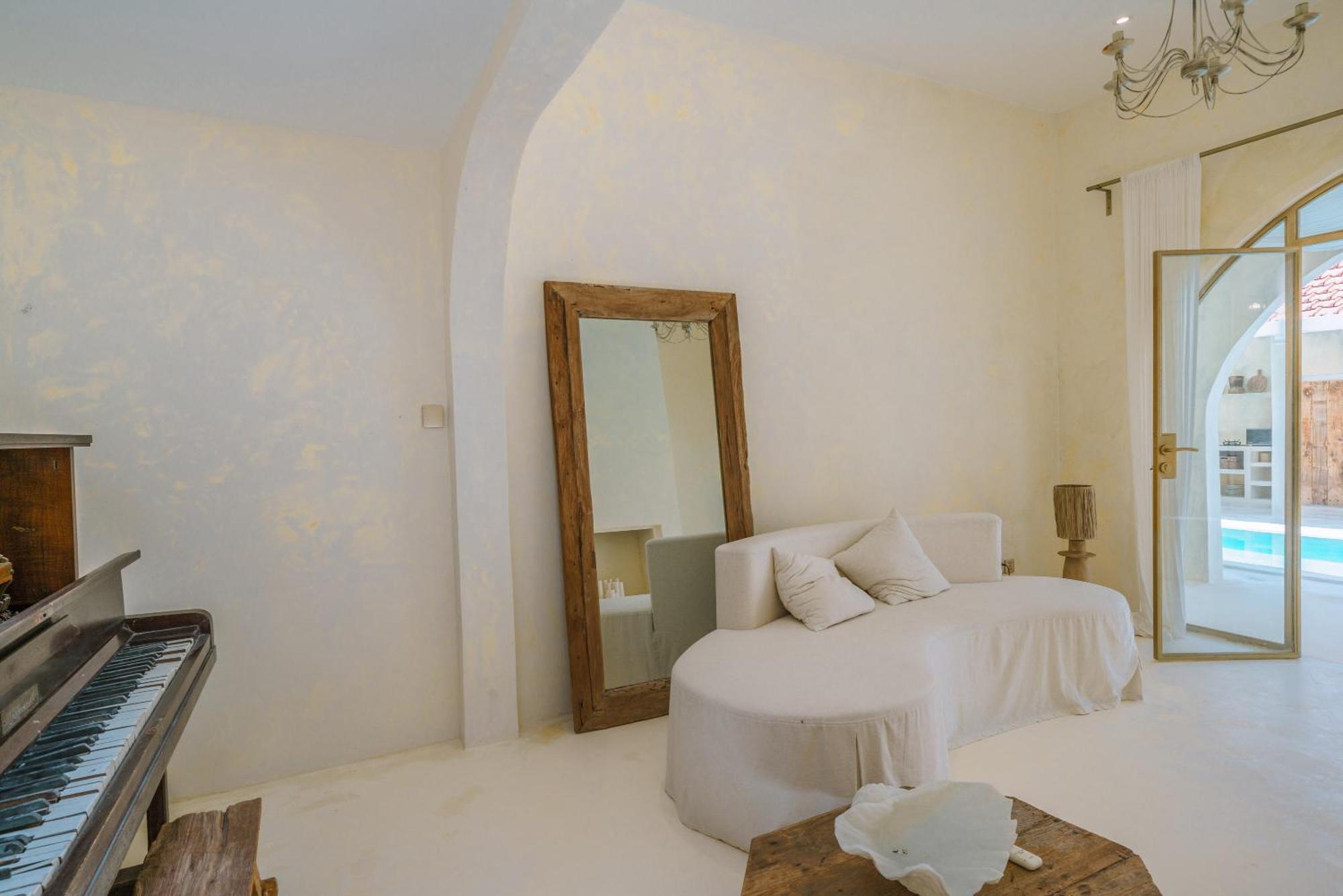 Villa Stella: 2Br Vibrant Mediterranean Oasis Canggu  Exterior photo